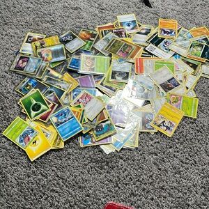 100+ pokemon cards